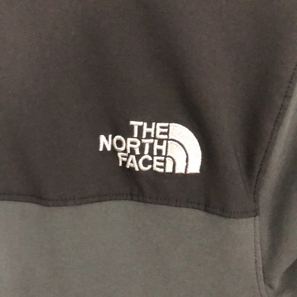The North Face TNF APEX Jacket - Picture 4 of 8